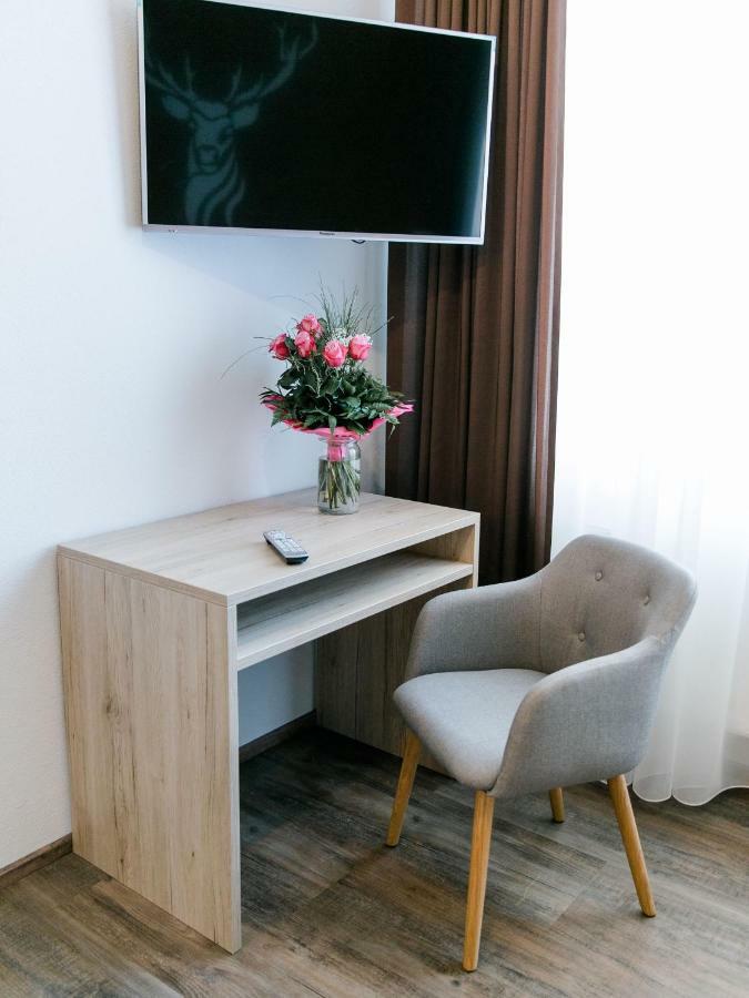 Hotel Kitz Ehemals Schlemmerhuette Langweid Bagian luar foto
